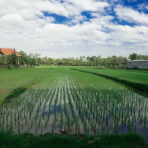 Canang Sari House Guest house
